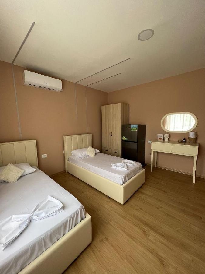 Miqt Guest House Shkoder Ngoại thất bức ảnh