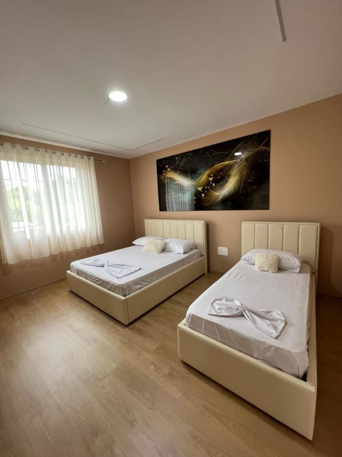 Miqt Guest House Shkoder Ngoại thất bức ảnh