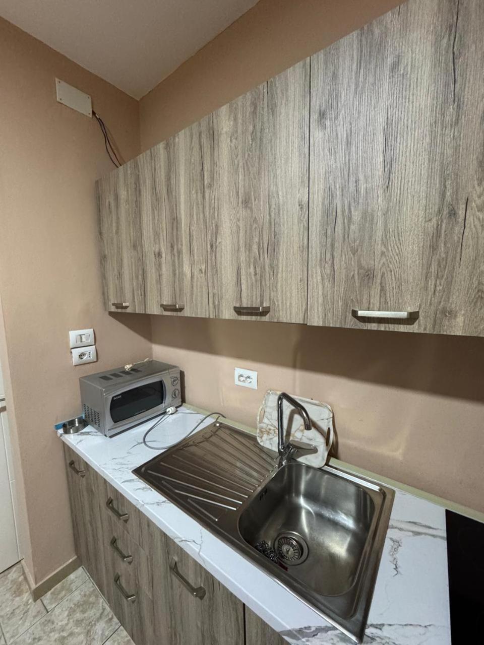 Miqt Guest House Shkoder Ngoại thất bức ảnh